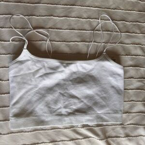 Gilly Hicks strappy lace back crop top size M